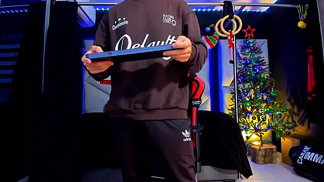 Aydenmiller96 online show from January 6, 4:05 am