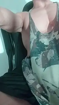 sexy fit guy on cam online show from December 1, 5:21 am