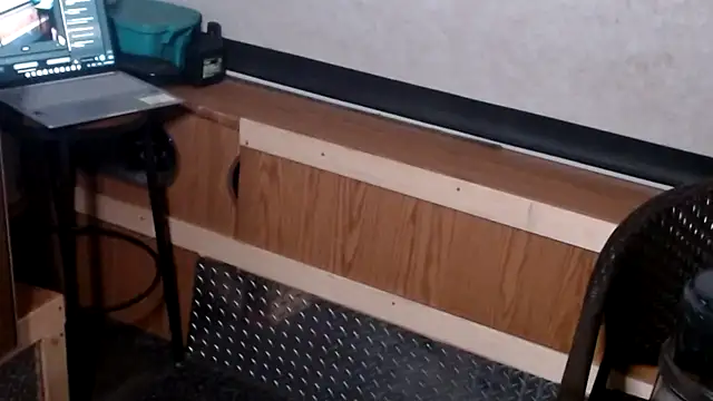 Snapshot of justinewe69 chatting on October 3, 3:55 am justinewe69 online show from October 3, 3:55 am