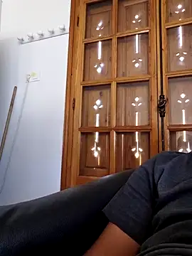 VAMOUS  online show from July 19, 2:12 pm