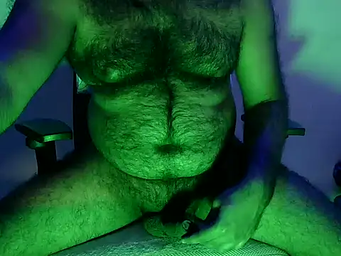 Snapshot of alexcsp chatting on February 7, 2:58 pm alexcsp online show from February 7, 2:58 pm