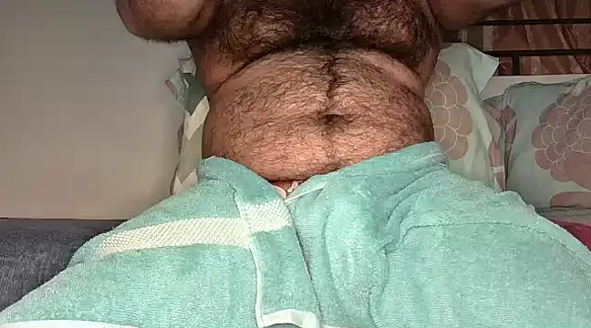 Snapshot of alexcsp chatting on December 25, 7:45 pm alexcsp online show from December 25, 7:45 pm