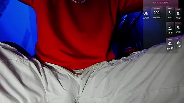 Snapshot of Alex_smith00 chatting on December 26, 12:25 am Alex smith00 online show from December 26, 12:25 am