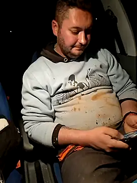 nemes2 online show from December 3, 3:51 pm