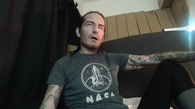 Bailey39 online show from March 13, 12:05 am