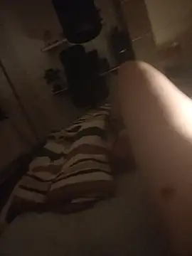 Untrhund23 online show from December 22, 11:46 pm