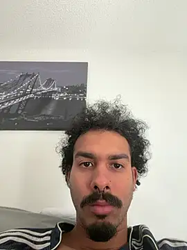 CR7si online show from February 10, 5:28 pm