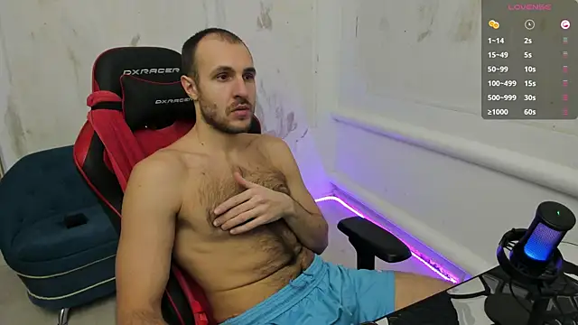 Raamoss online show from December 3, 3:44 pm