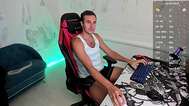 Raamoss online show from March 21, 1:01 pm