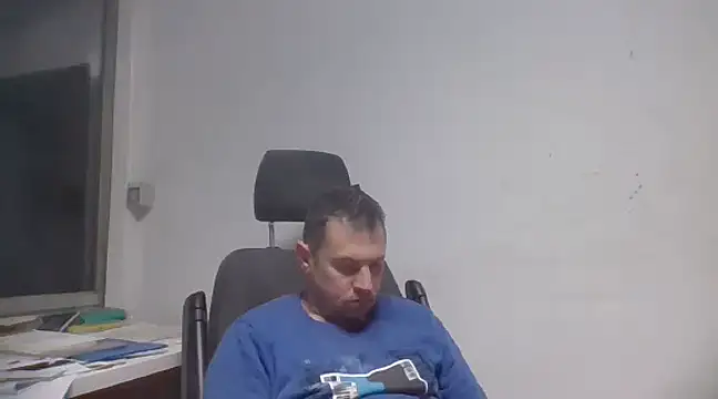 Snapshot of rabyto2 chatting on March 5, 8:01 pm rabyto2 online show from March 5, 8:01 pm