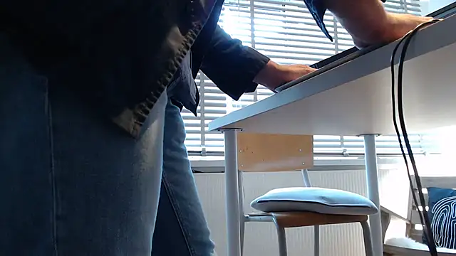 papiculo86 online show from March 19, 4:24 pm