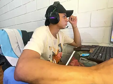 Max TheHorseDick online show from January 13, 4:28 am