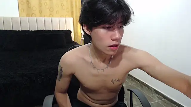 Elio-cam online show from March 20, 5:02 am