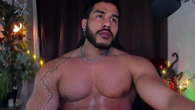 Snapshot of Artemis_Kazttman chatting on December 4, 10:24 am Artemis Kazttman online show from December 4, 10:24 am