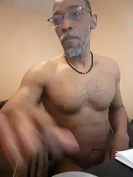 Snapshot of Lonelynudist59 chatting on January 27, 1:41 pm Lonelynudist59 online show from January 27, 1:41 pm