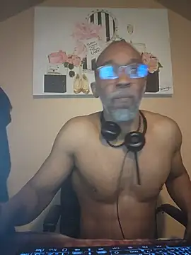 Lonelynudist59 online show from August 7, 11:50 am