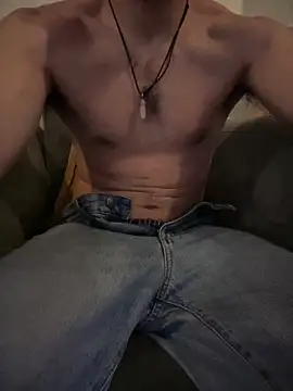elpequeysurabo online show from June 19, 8:46 pm