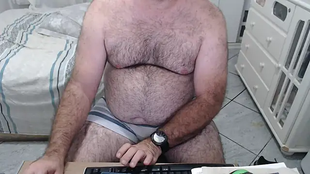 MysterBearMG online show from February 25, 11:06 pm