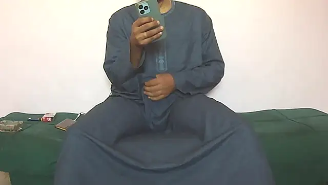 Snapshot of foxsanSs chatting on September 29, 10:46 am foxsanSs online show from September 29, 10:46 am