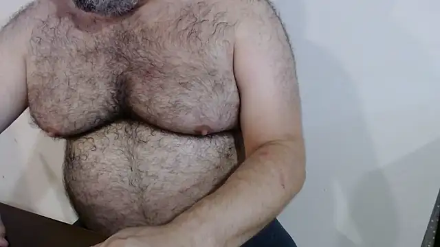 mikeyhotbear online show from July 9, 4:11 pm