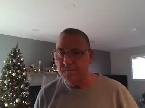 Snapshot of takeitall101 chatting on January 4, 8:16 pm takeitall101 online show from January 4, 8:16 pm