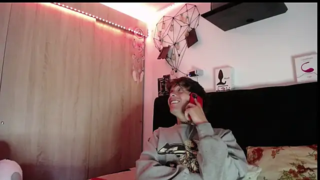 Santiago kiler online show from February 21, 1:01 pm