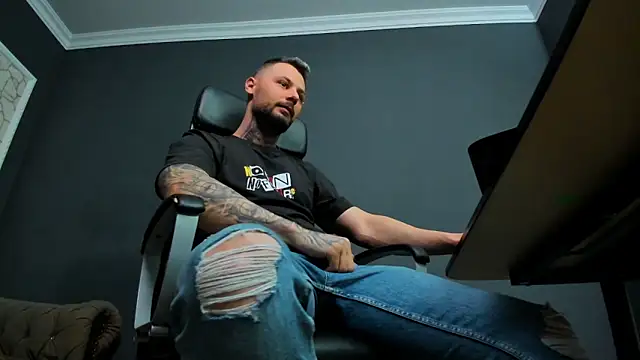 BrianHunts online show from March 7, 5:05 am