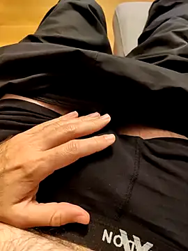 Snapshot of Boring_one chatting on October 4, 9:19 pm Boring one online show from October 4, 9:19 pm