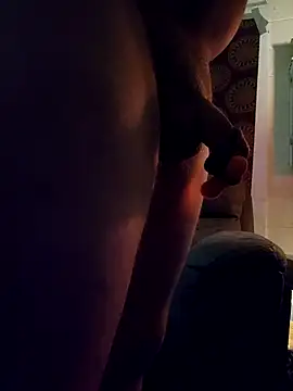 Hotredheadandtoungelasher online show from April 3, 11:40 am