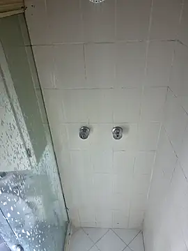 anthonylatynxd online show from December 15, 10:37 pm