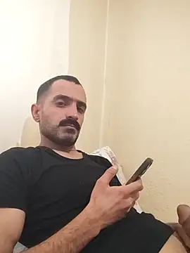 saye0044 online show from February 18, 2:04 pm