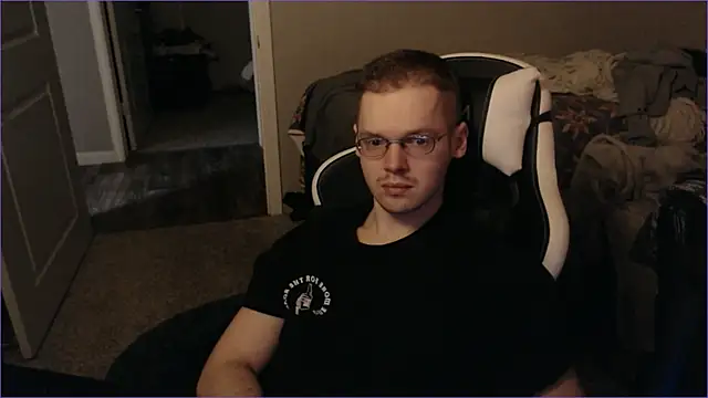 doloresman online show from February 18, 10:38 am