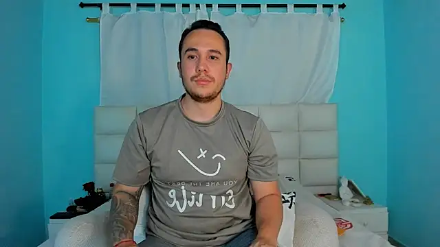 juan  jimenez online show from March 8, 1:03 am