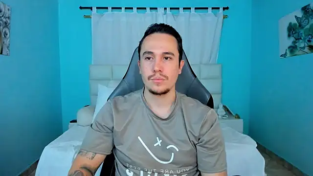 juan  jimenez online show from March 27, 9:49 pm