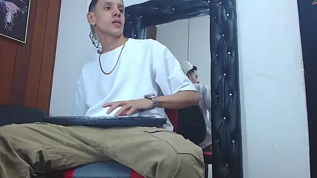 GaboReyes online show from February 4, 3:22 am