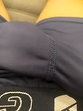 garotao2000 online show from March 19, 8:01 pm