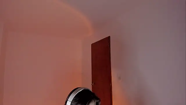 Giordano Russo online show from December 17, 12:07 am