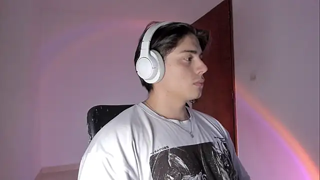 Giordano Russo online show from March 27, 3:00 am