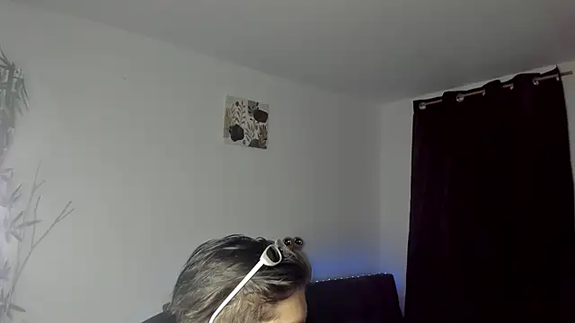 Giordano Russo online show from December 2, 8:42 pm