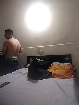 starplss online show from March 25, 4:05 am