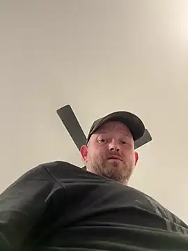 smokeymt420 online show from June 17, 4:25 am