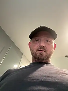 smokeymt420 online show from April 12, 9:38 pm