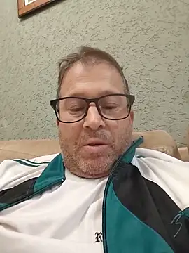 tavio1 online show from May 31, 12:44 am