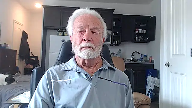 rockpoint69 online show from November 26, 6:22 pm