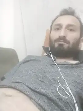 Yaramaz331 online show from March 13, 1:54 am