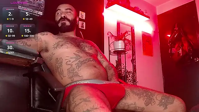 Snapshot of damian__darkside chatting on October 18, 1:32 am damian  darkside online show from October 18, 1:32 am