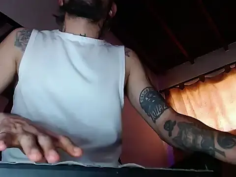 Snapshot of Christian_Stiven1 chatting on January 10, 2:34 pm Christian Stiven1 online show from January 10, 2:34 pm