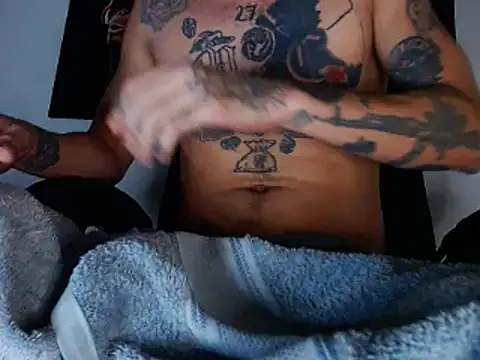 Snapshot of Christian_Stiven1 chatting on March 14, 5:13 pm Christian Stiven1 online show from March 14, 5:13 pm