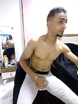 highguy online show from September 19, 11:04 pm