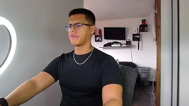  John Boy  online show from April 11, 7:06 pm